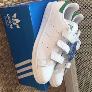 stan smith adidas velcro mens